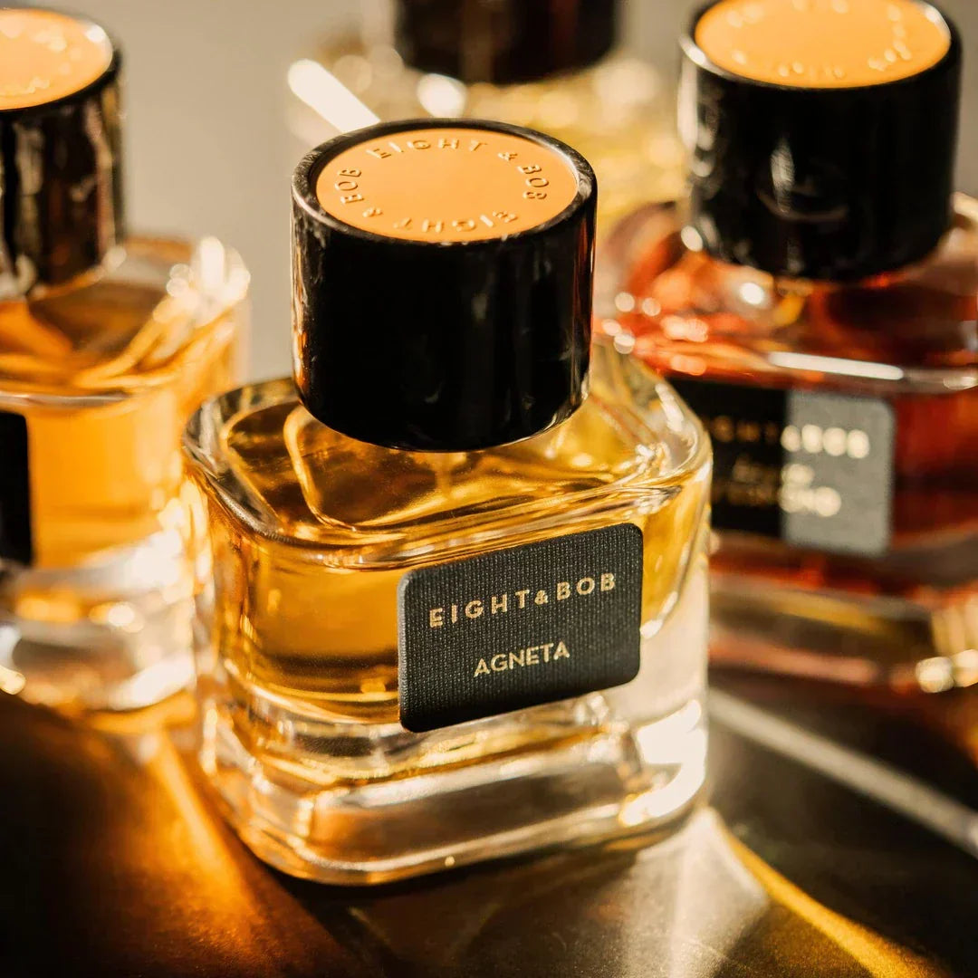 Cologne vs Perfume: Unveiling the Art Behind the Scent