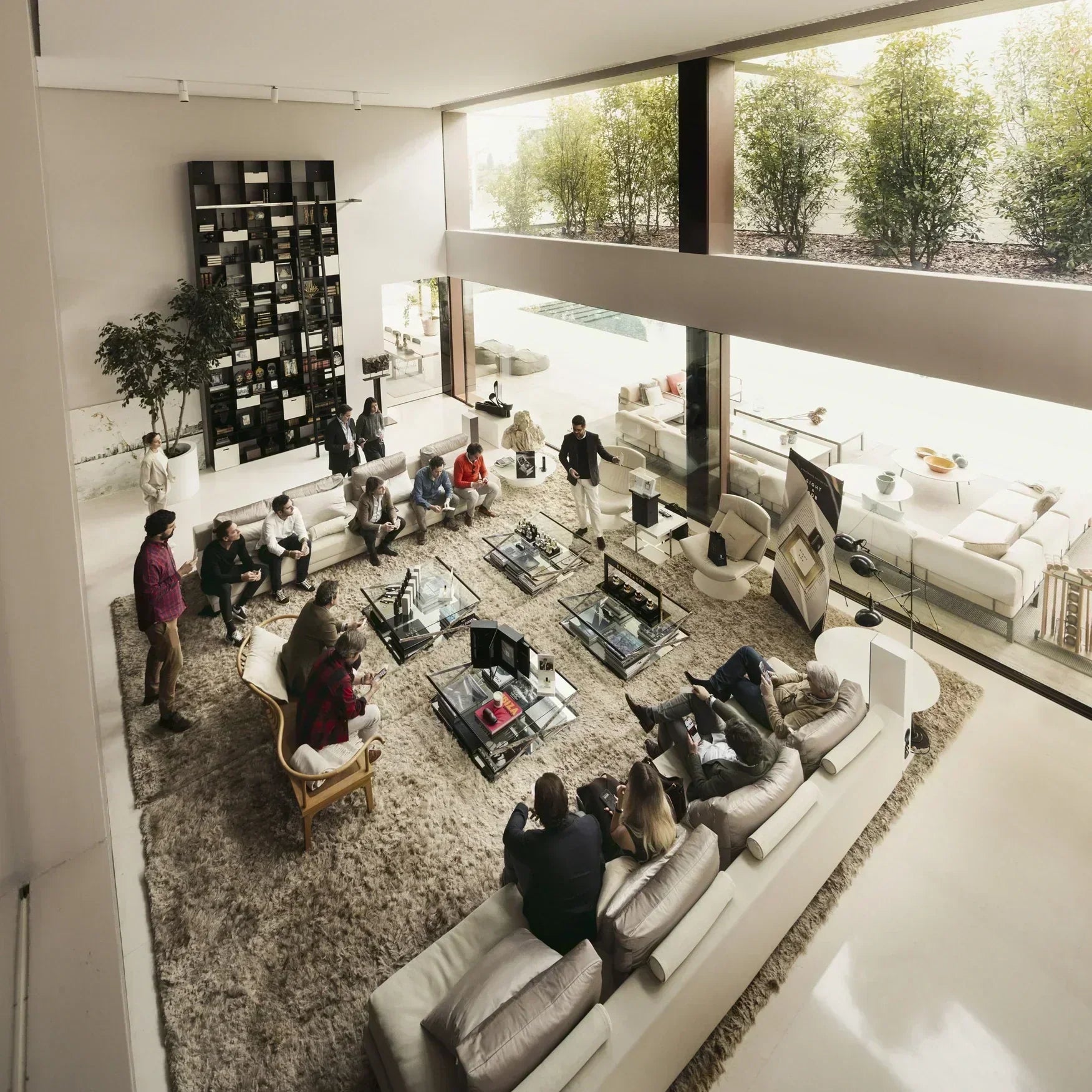 Essences & Engines: Eight & Bob and Range Rover