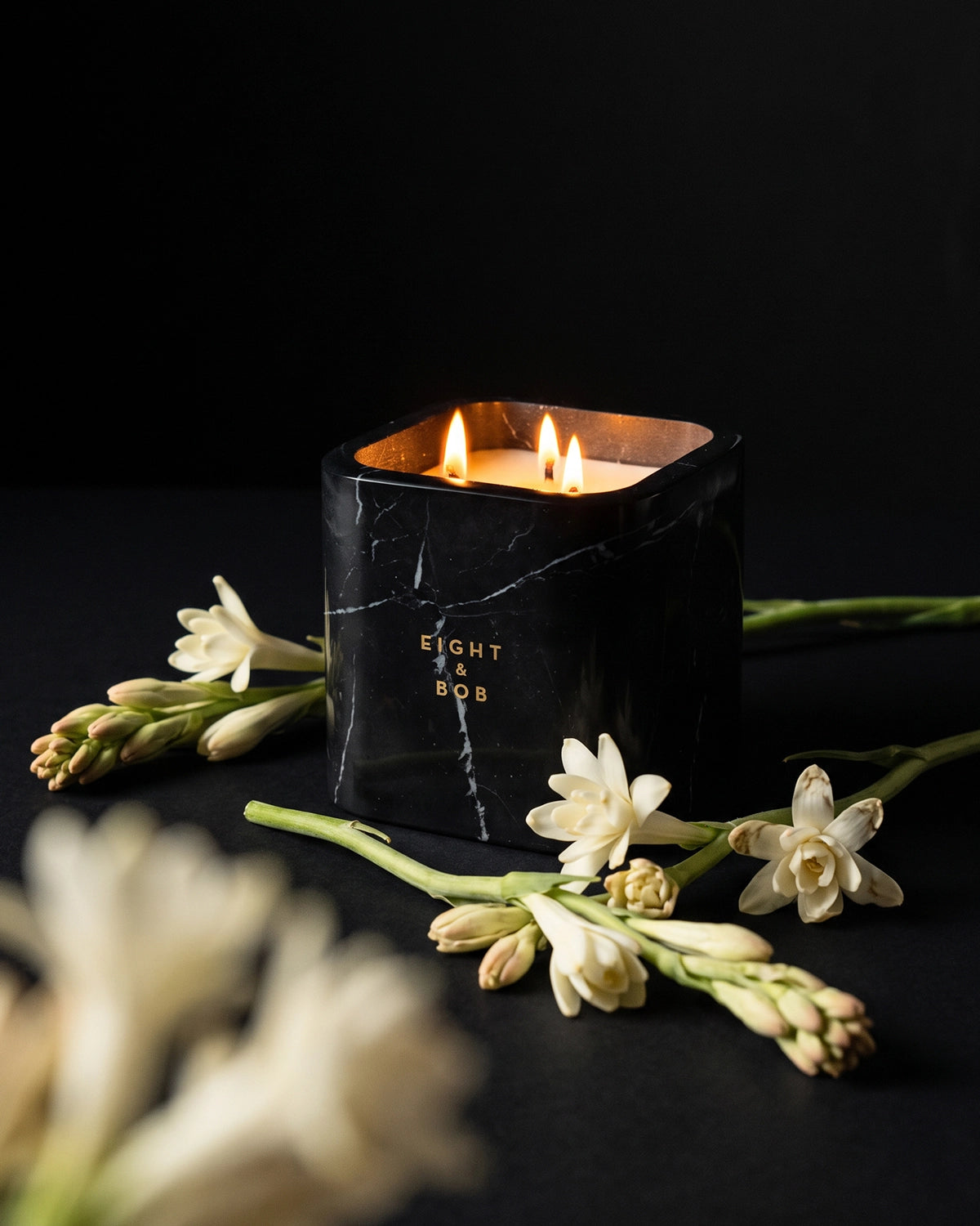 Candle & Marble  Holder - Chilmark - Martha's Vineyard - 545 g